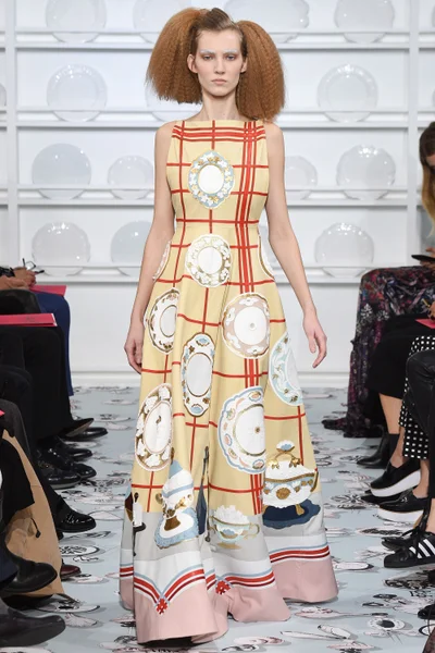 Look 1
